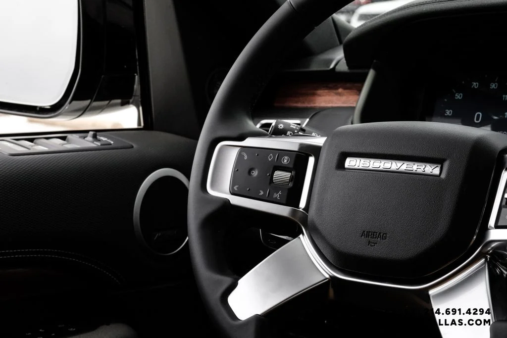 New 2026 Fuji White Land Rover Dynamic SE image 20