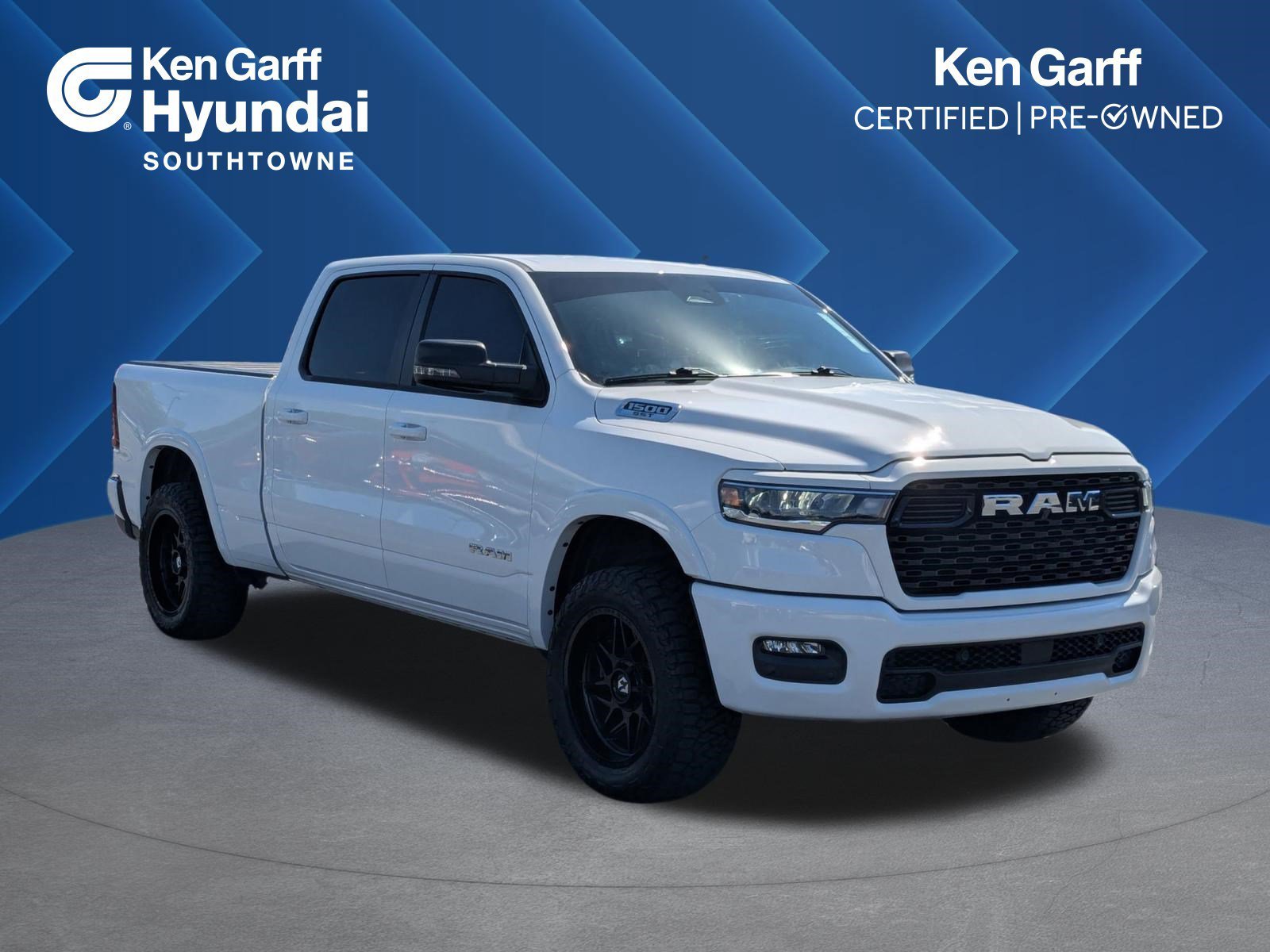 2025 RAM 1500 Big Horn/Lone Star 4x4 Crew Cab 6'4's photo