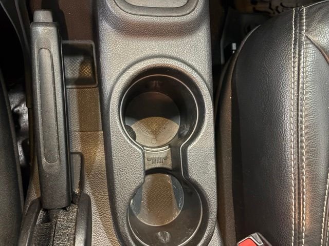 Used 2016 Black Jeep Unlimited Sport image 37