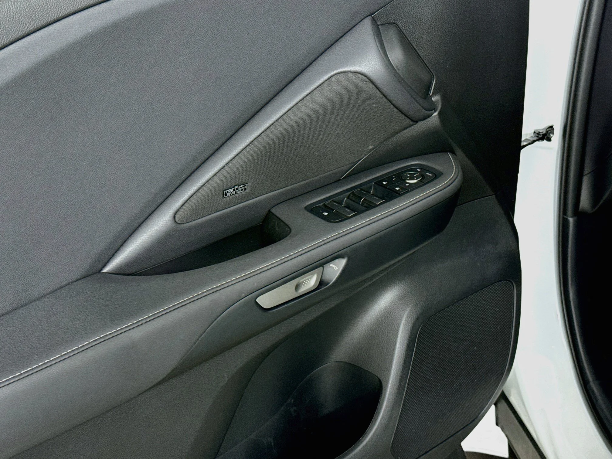 Used 2025 Wind Chill Pearl Lexus 350 F SPORT Handling image 19