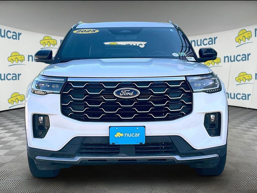 Used 2025 White Ford Platinum image 2