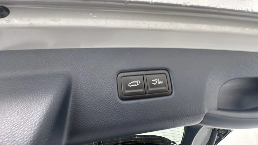 2026 Kia Carnival SX Prestige - Photo 17