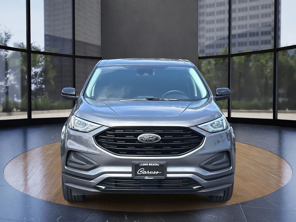 Certified Used 2024 Gray Metallic Ford SE image 8