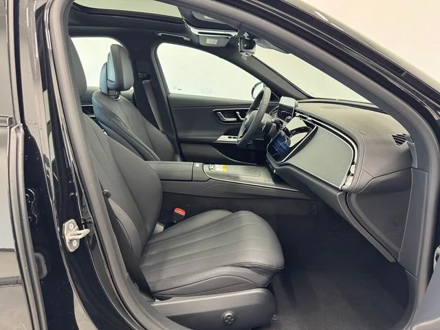 New 2027 Black Mercedes-Benz E 350 image 18