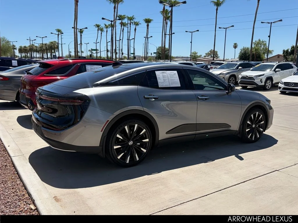 Used 2024 Black Toyota Platinum image 4