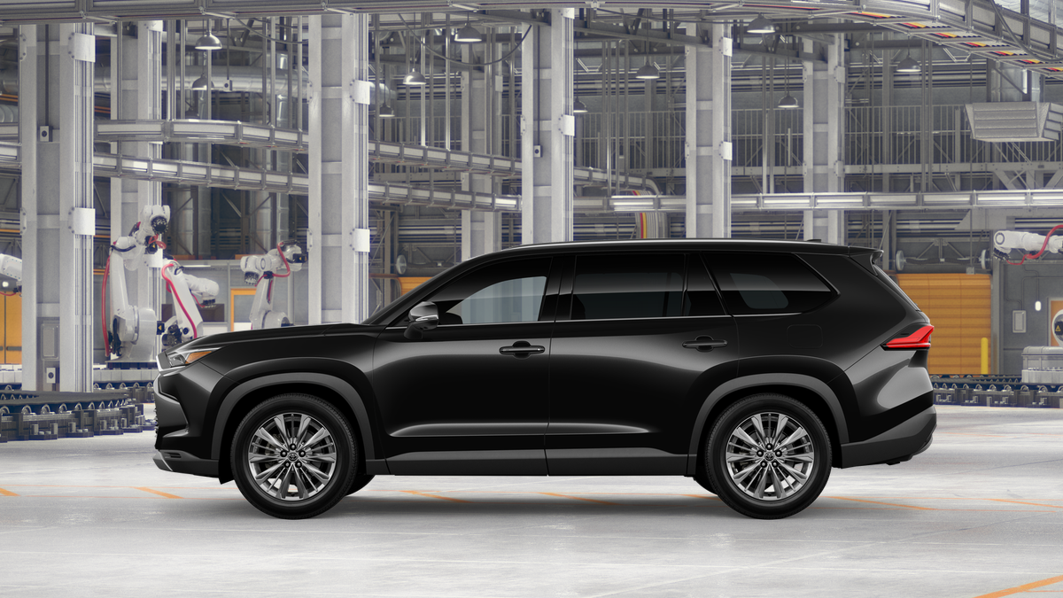 New 2026 Midnight Black Metallic Toyota Platinum image 4