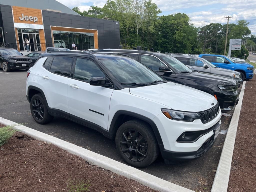 2023 Jeep Compass Altitude 4X4's photo
