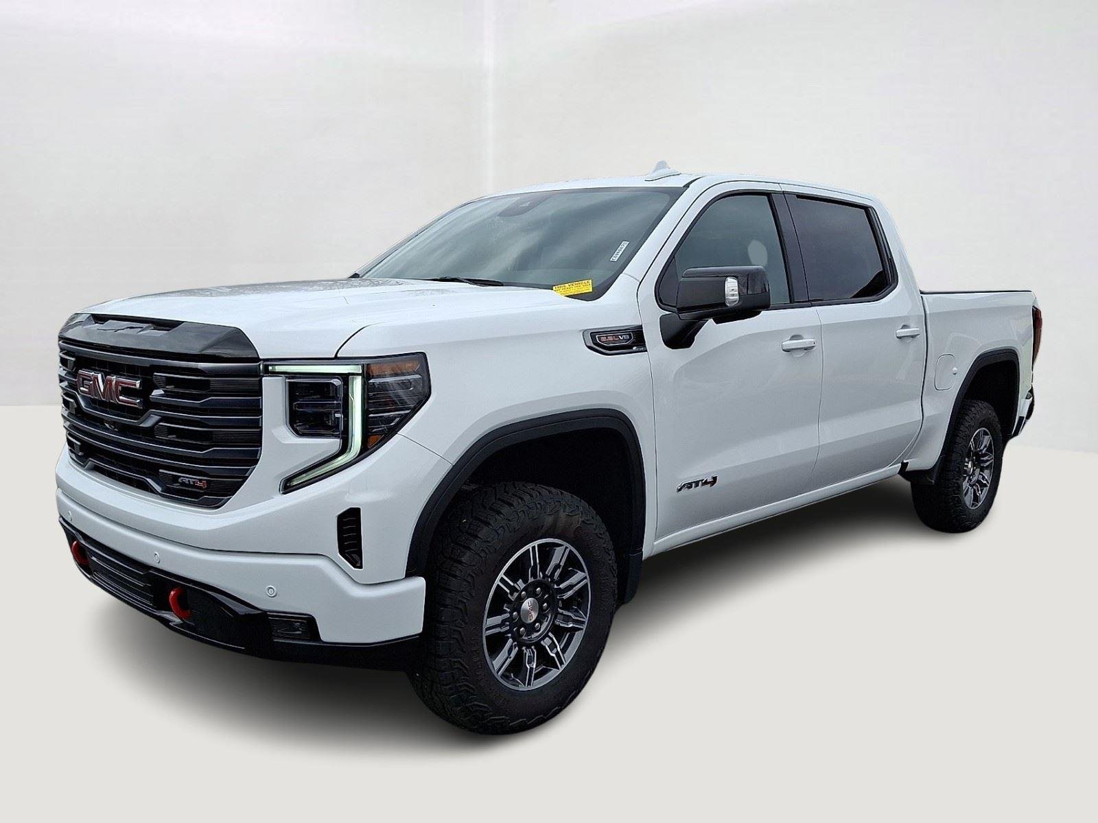 Used 2025 Summit White GMC AT4 image 3