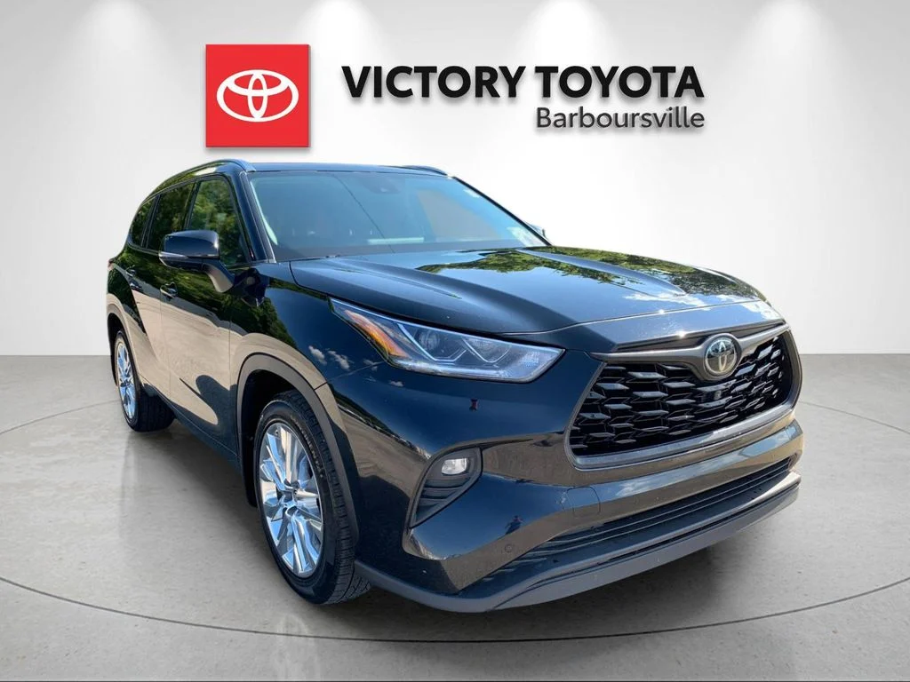 Used 2020 Black Toyota Limited image 5