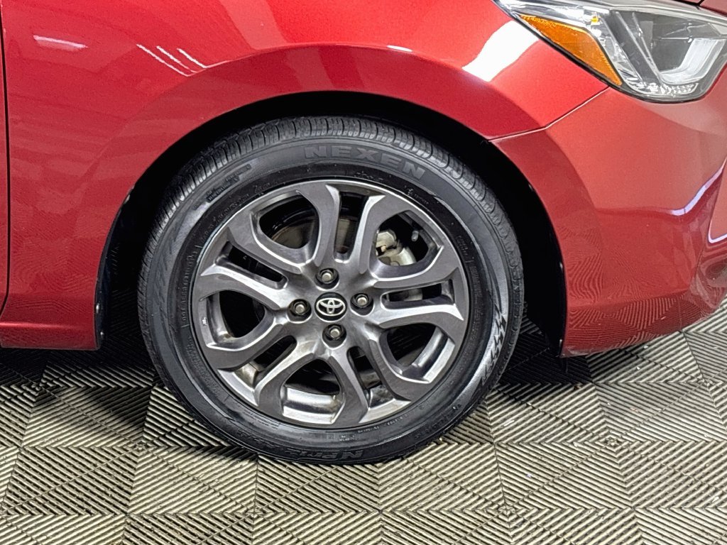 Used 2020 Red Toyota XLE image 22