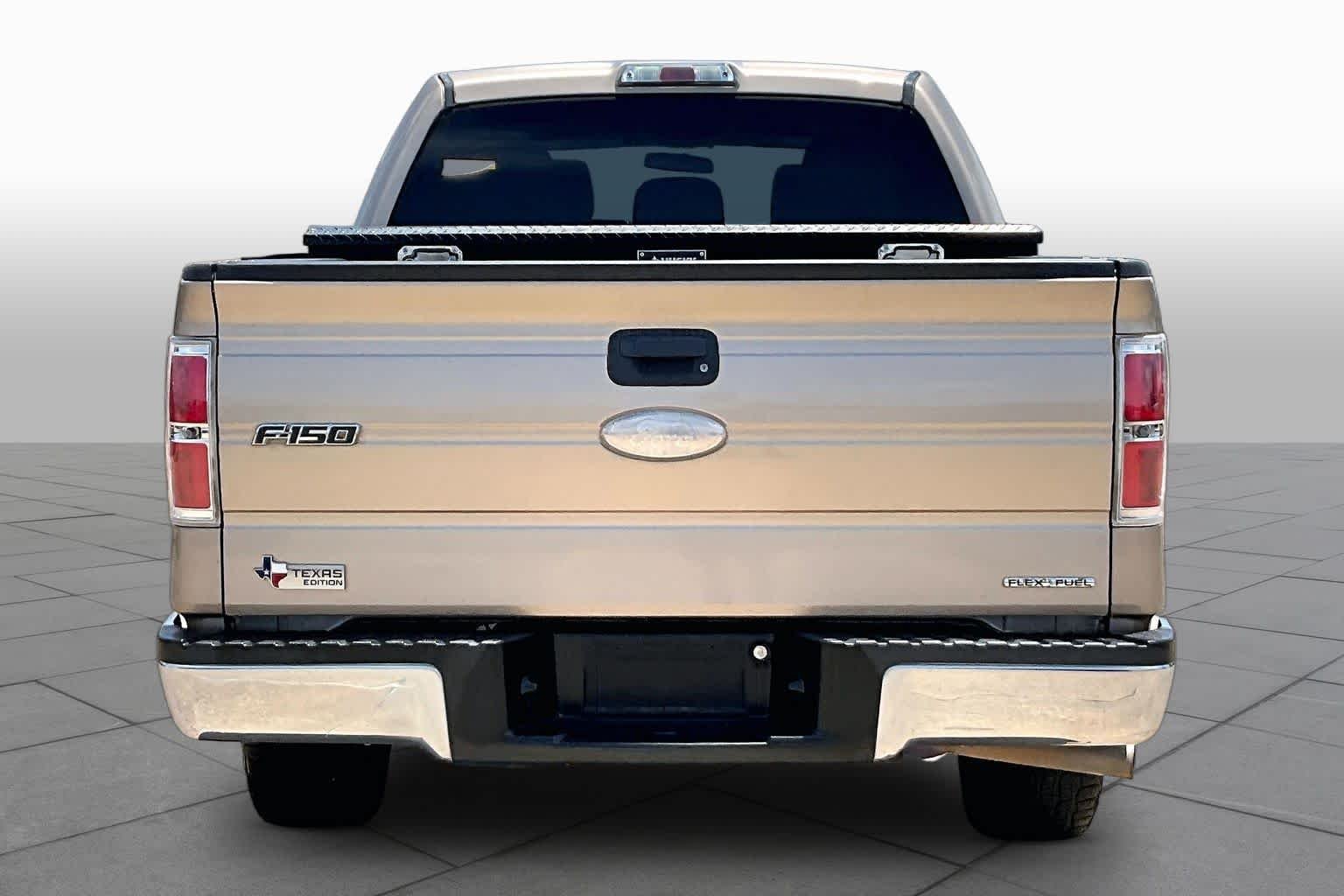 Used 2012 Pale Adobe Metallic Ford XLT image 5