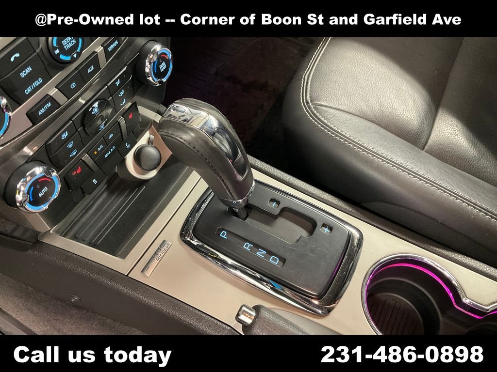 Used 2010  Ford SEL image 23