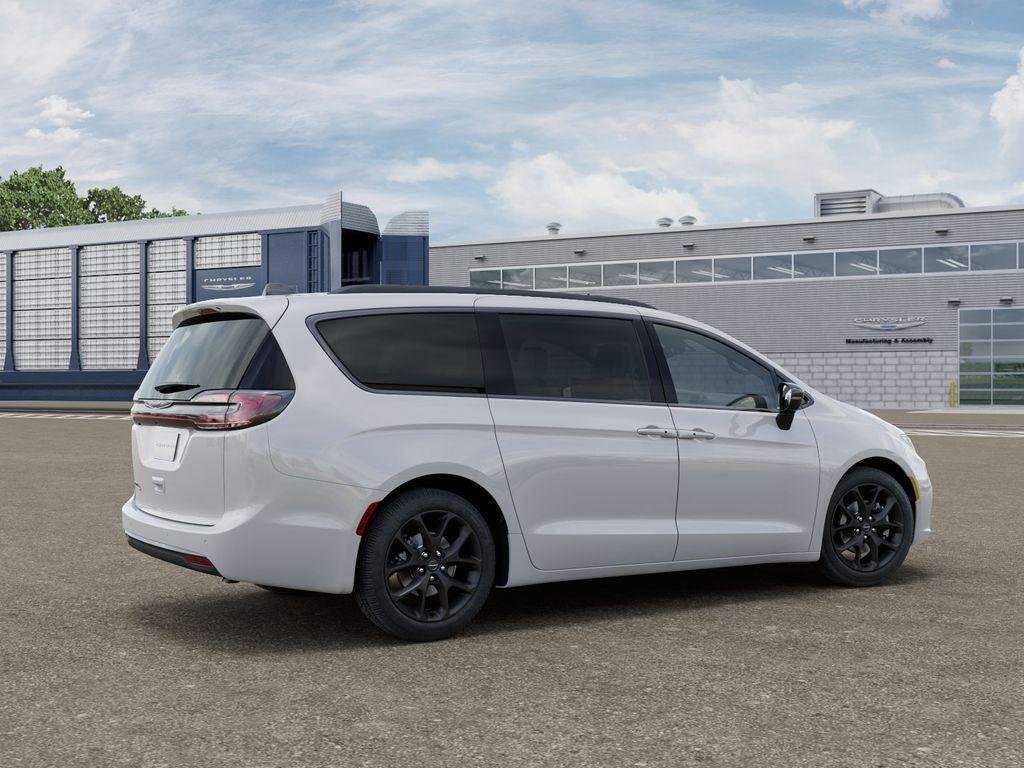 New 2026 Bright White Clear-Coat Exterior Paint Chrysler PACIFICA SELECT image 4