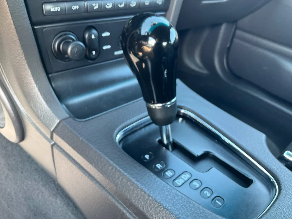 Used 2002 White Ford Base image 20