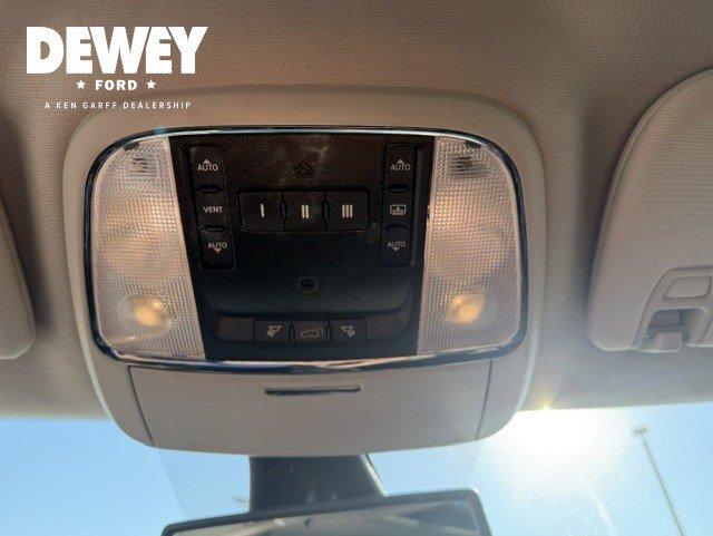 Used 2011 Mineral Gray Clearcoat Metallic Jeep Overland image 16