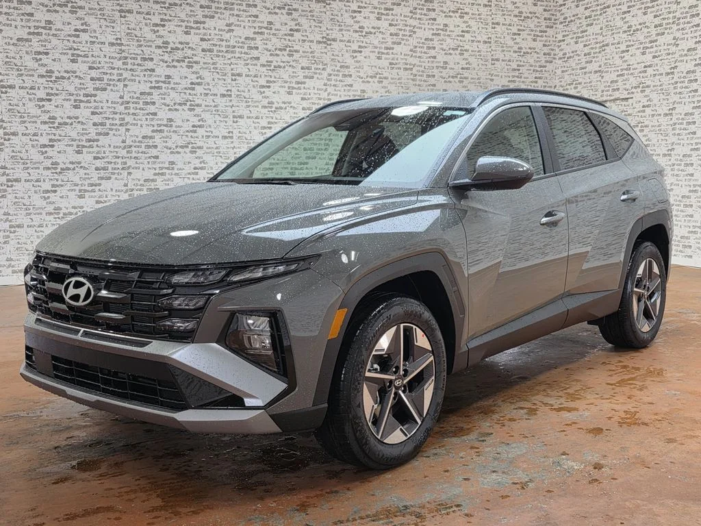 New 2026 Hampton Gray Hyundai SEL Plus image 3