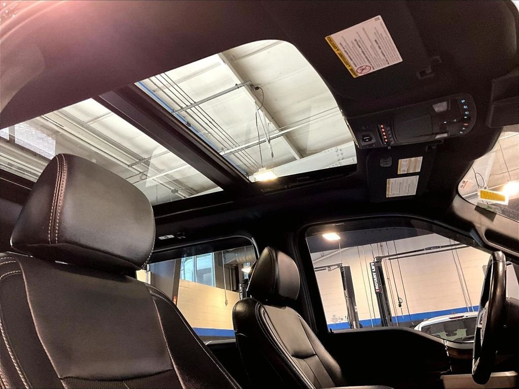 Used 2022 Black Ford Lariat image 22