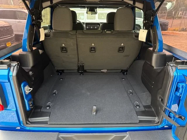 New 2026 Hydro Blue Pearl Coat Jeep Sahara image 12
