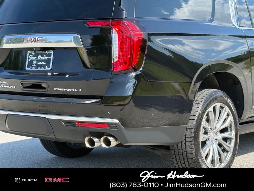 Used 2021 Black GMC Denali image 17