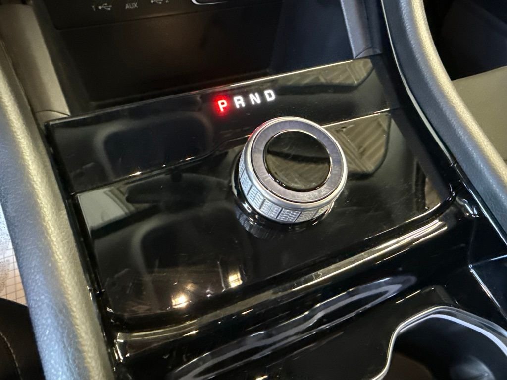 Used 2023 Black Jeep Laredo image 32