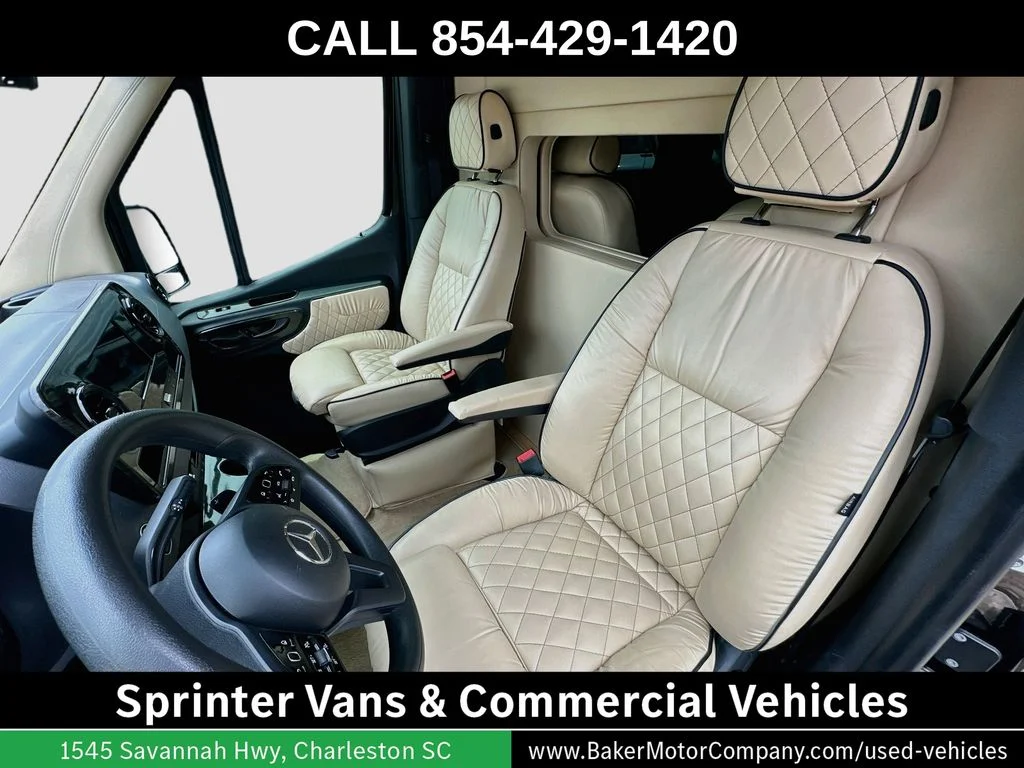 Used 2019 Black Mercedes-Benz Cargo 170 WB EXT image 5