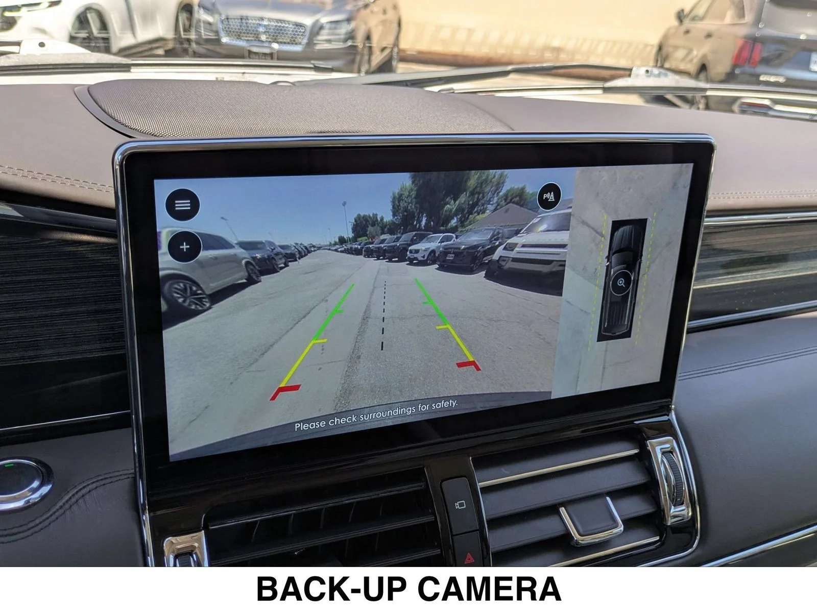 Used 2023 White Lincoln Black Label image 18