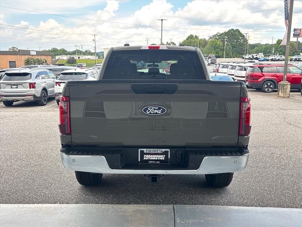 New 2026 Marsh Gray Ford XLT image 25
