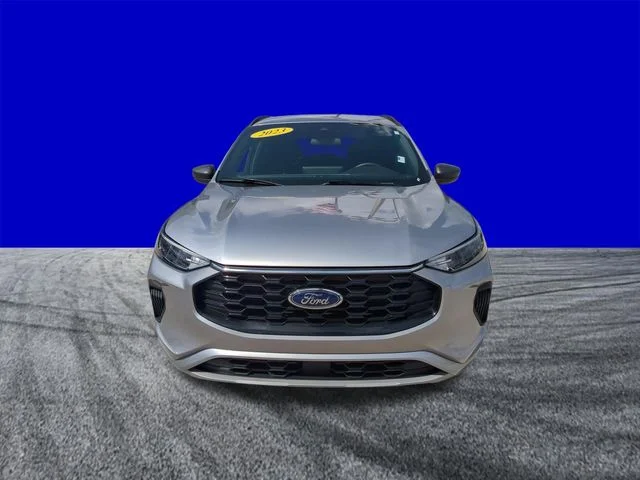 Used 2023 Silver Ford ST-Line image 9