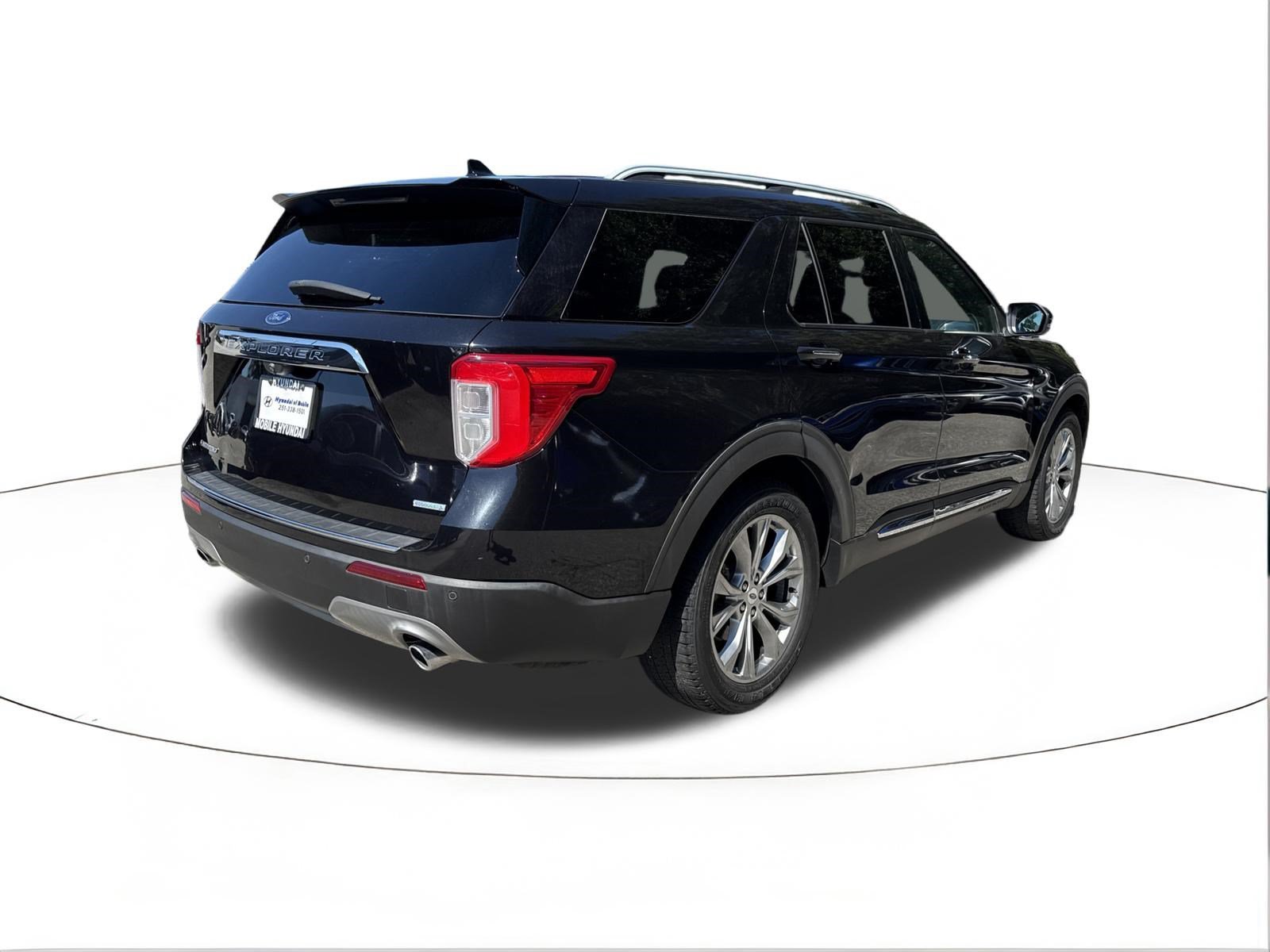 Used 2020 Agate Black Metallic Ford Limited image 3
