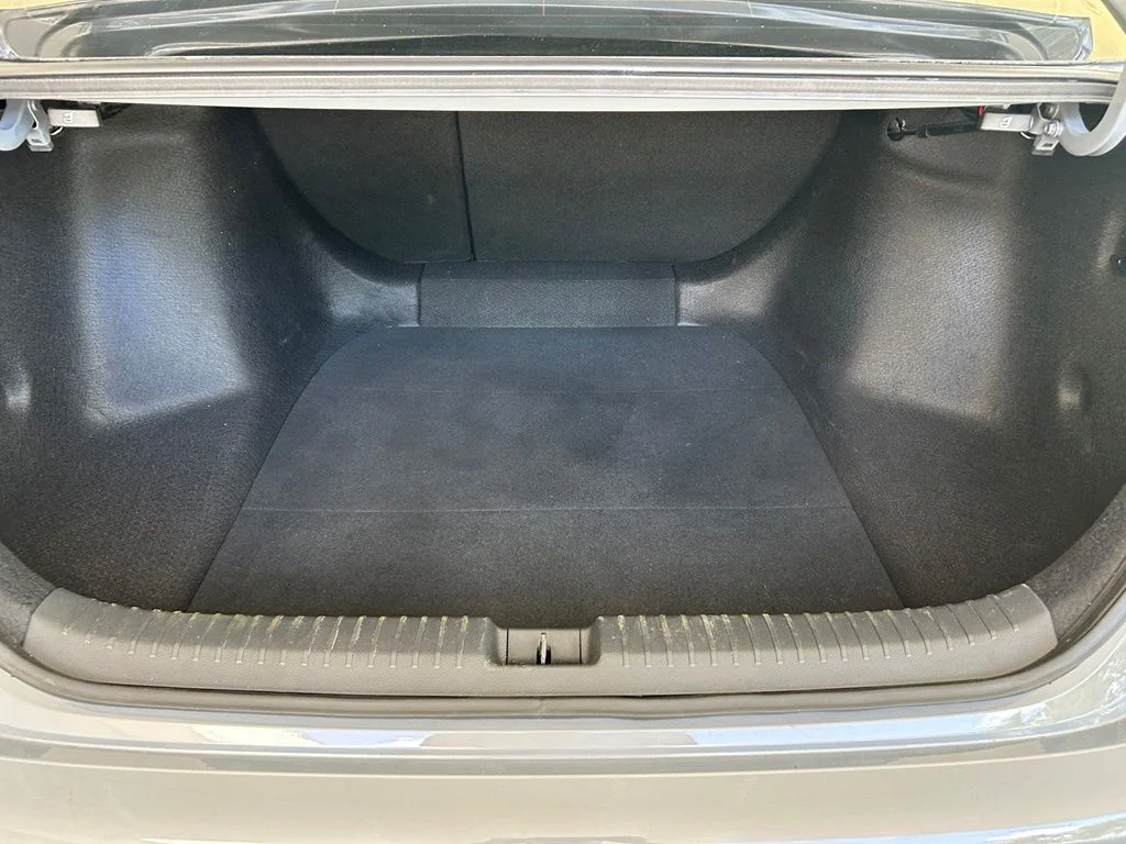 Used 2024 Silver Honda Sport-L image 32