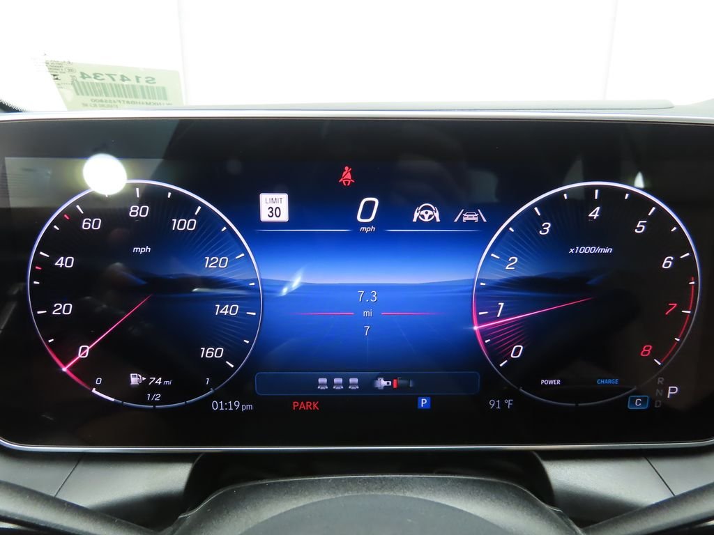 Used 2026 Starling Blue Metallic Mercedes-Benz GLC 300 image 33