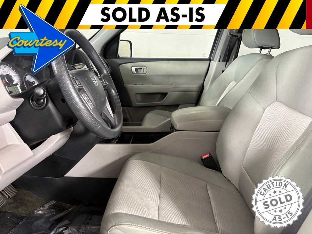 Used 2014 Silver Honda LX image 21