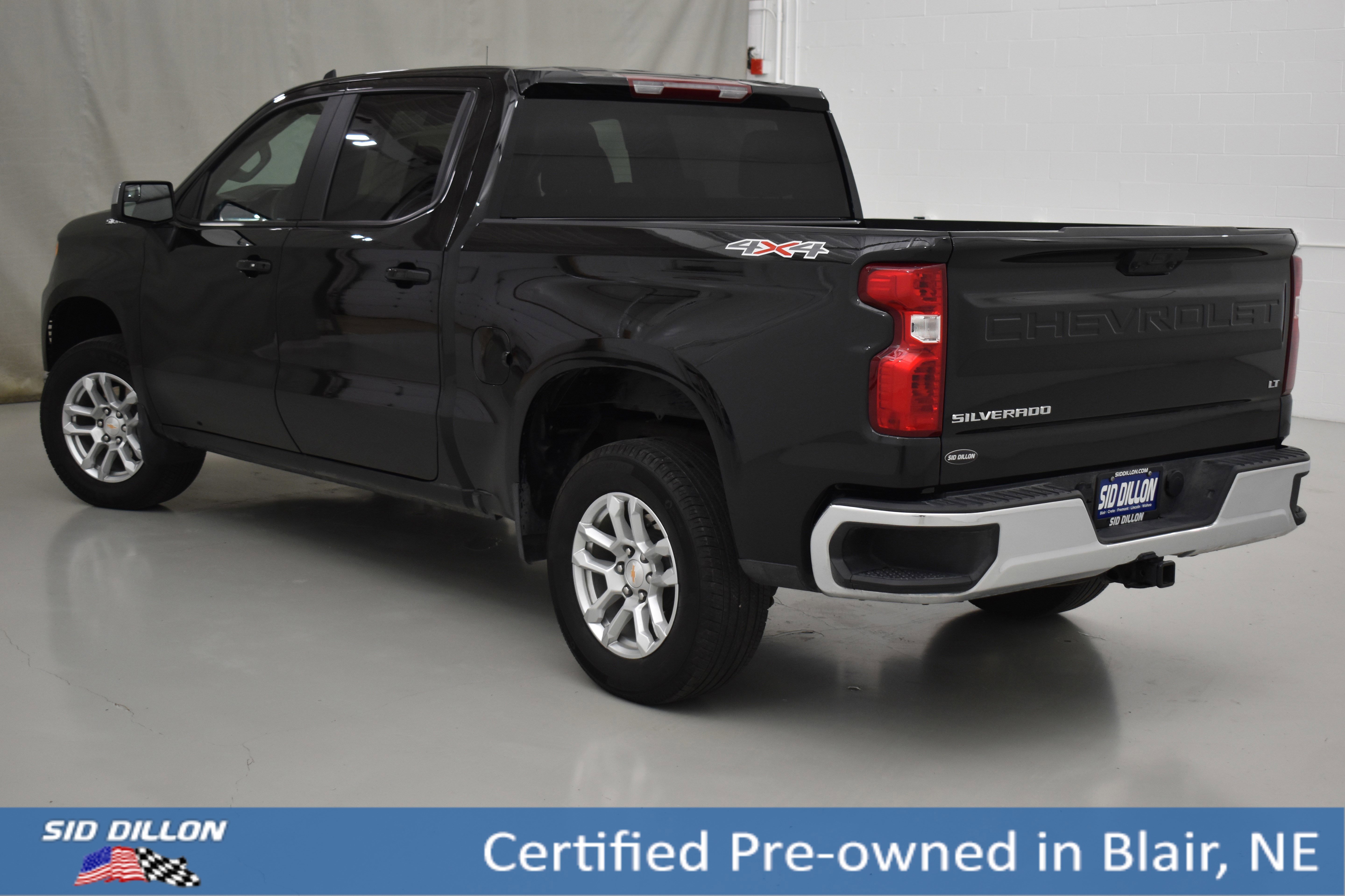 Used 2025 Black Chevrolet LT image 14