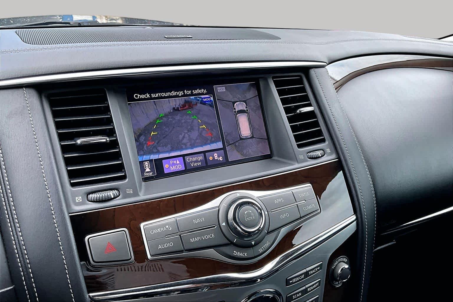 Used 2018 Graphite Shadow INFINITI  image 29