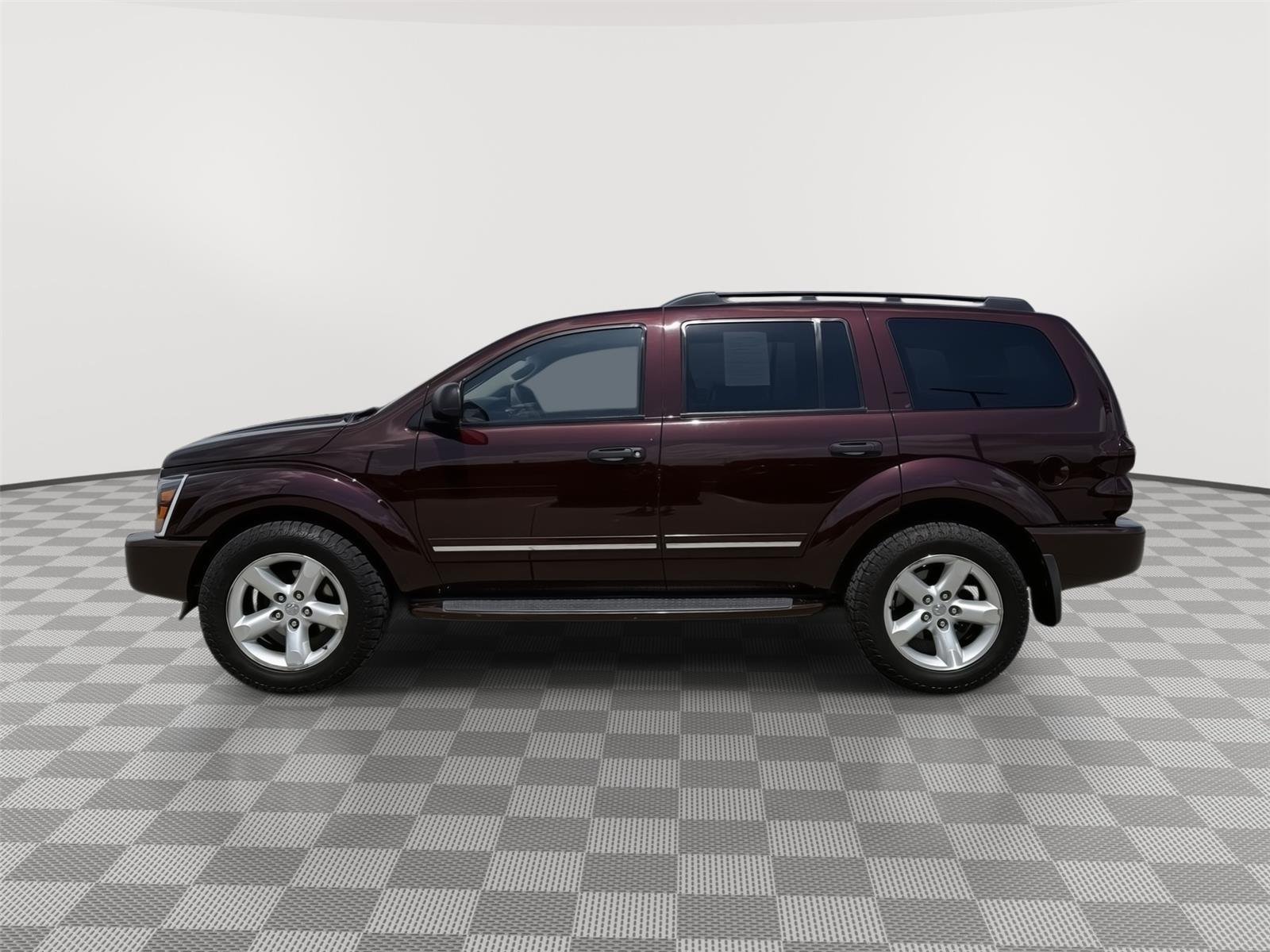 Used 2004 Deep Molten Red Pearl Dodge Limited image 4