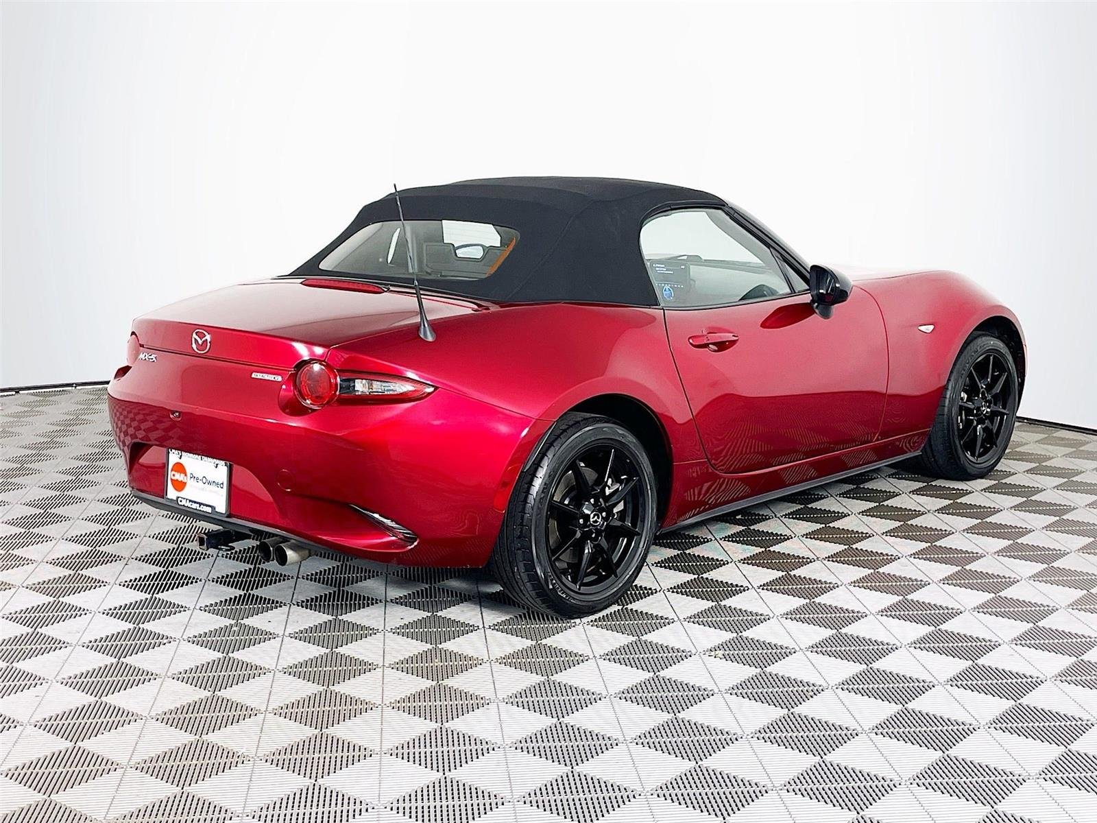 Used 2021 Soul Red Crystal Metallic Mazda Sport image 9