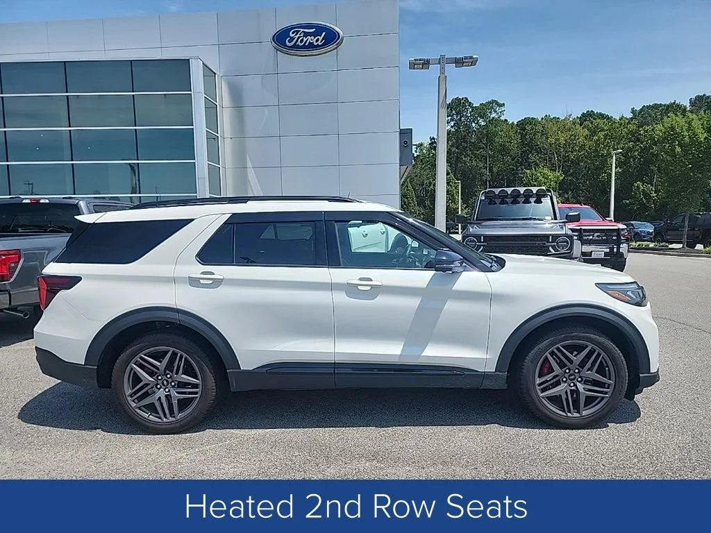 Certified Used 2025 Star White Ford ST image 2