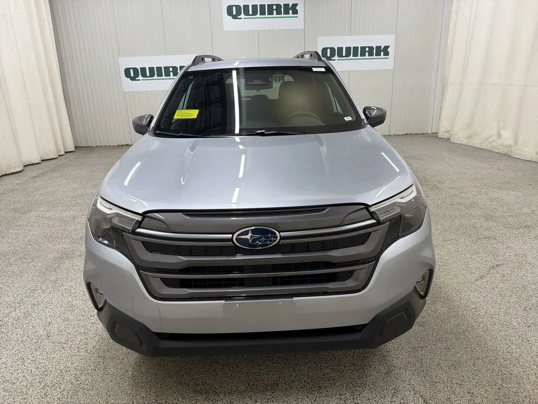 New 2026 Ice Silver Metallic Subaru Premium image 2