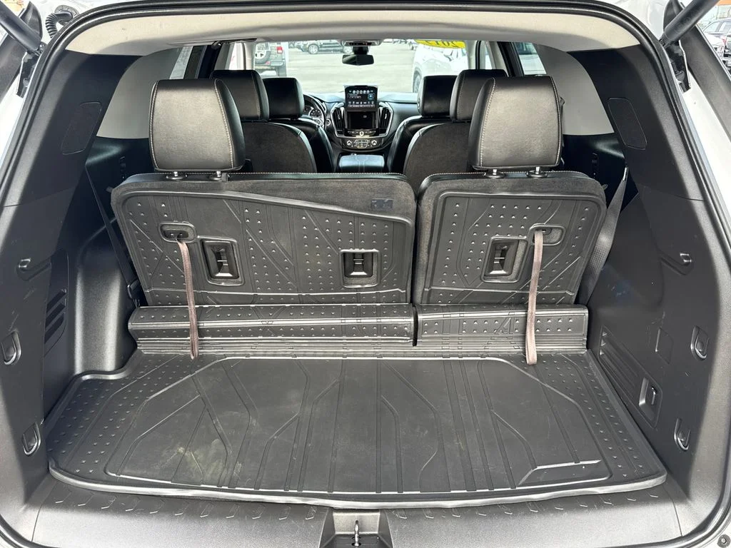 Used 2019 Summit White Chevrolet 3LT image 27
