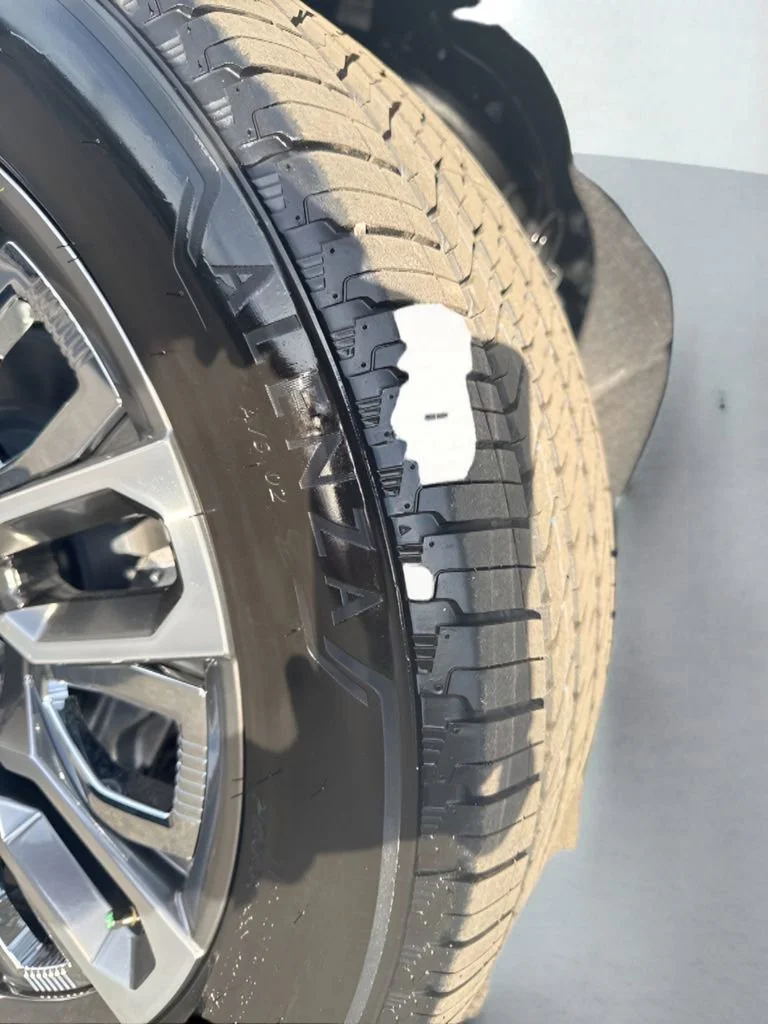 New 2026 Glacier White Tricoat GMC Denali Ultimate image 50