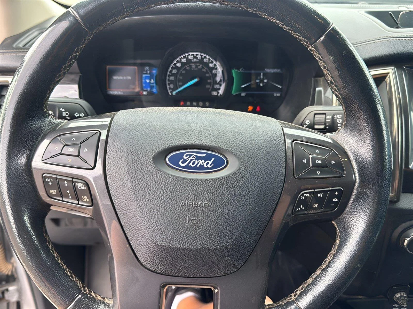 Used 2020 Iconic Silver Ford LARIAT image 12