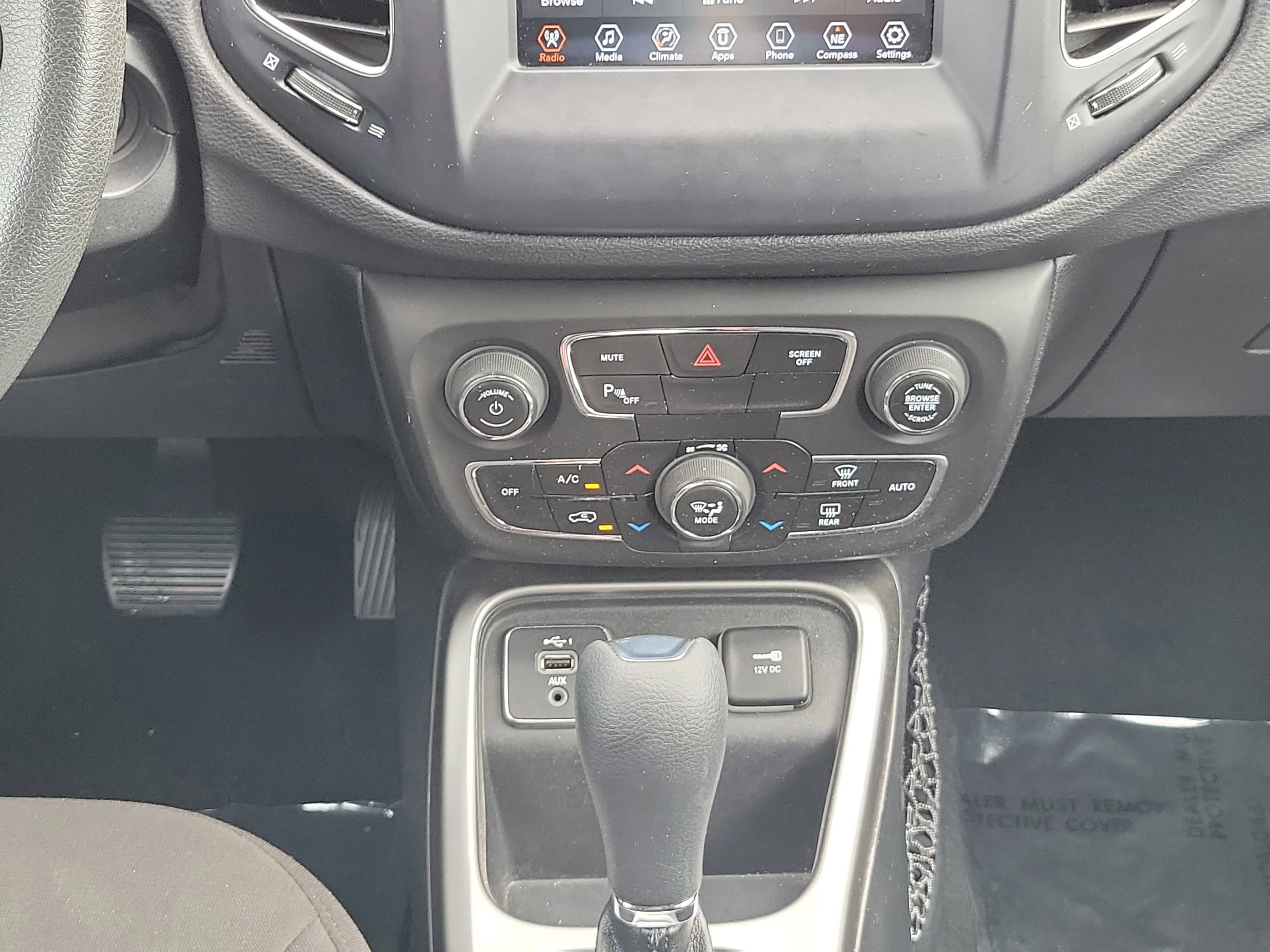 Used 2021 Laser Blue Pearlcoat Jeep Sport image 17