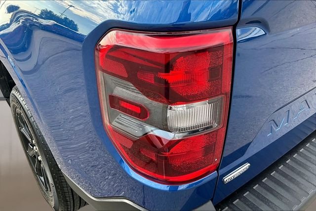 Used 2023 Blue Ford XLT image 28