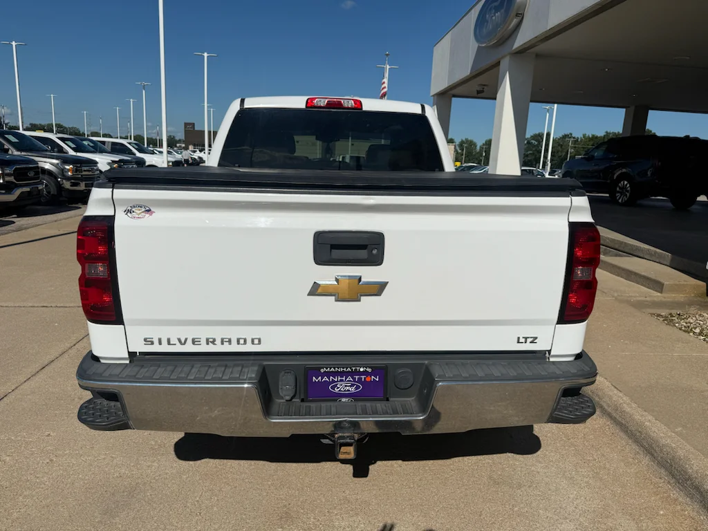 Used 2014 Summit White Chevrolet LTZ image 6