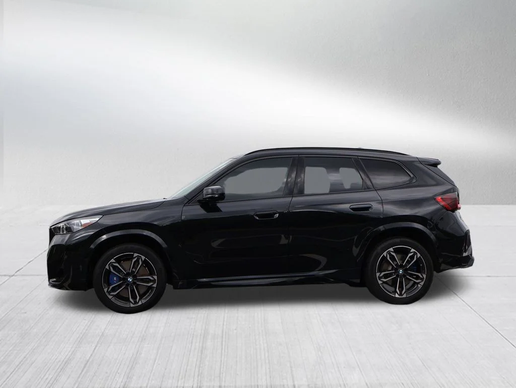 Used 2025 Black BMW M35i image 5