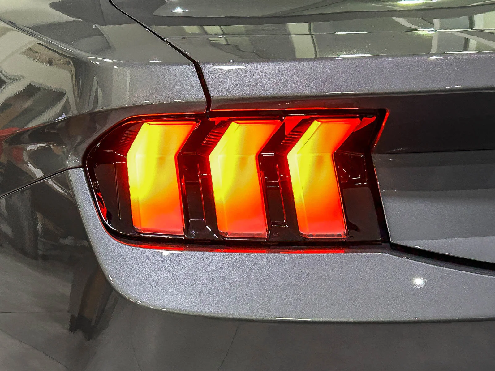 New 2026 Carbonized Gray Metallic Ford GT Premium Convertible image 9
