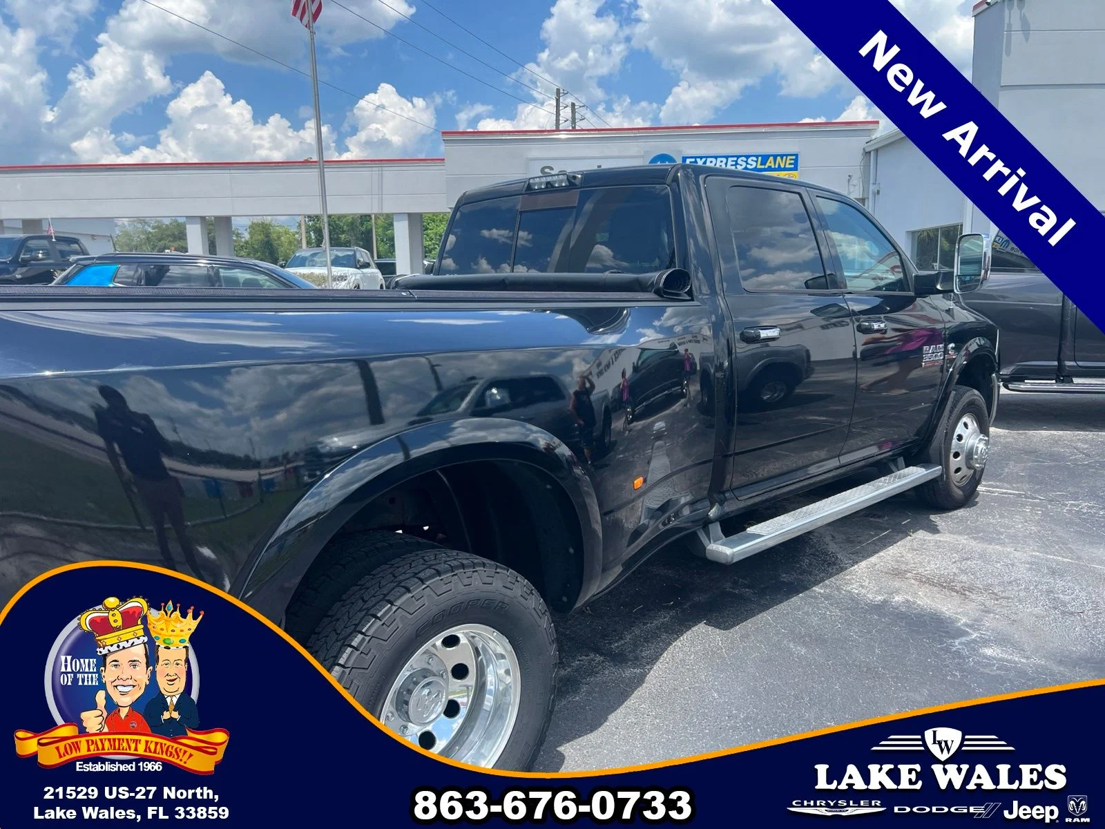 Used 2014 Black Ram Laramie image 7