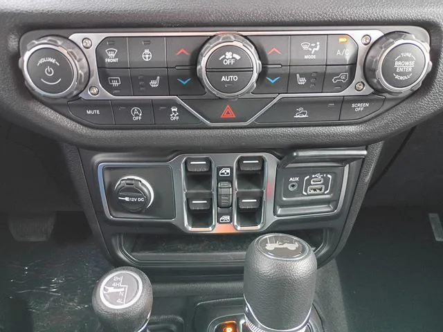 New 2026 Reign Exterior Paint Jeep Sport S image 18