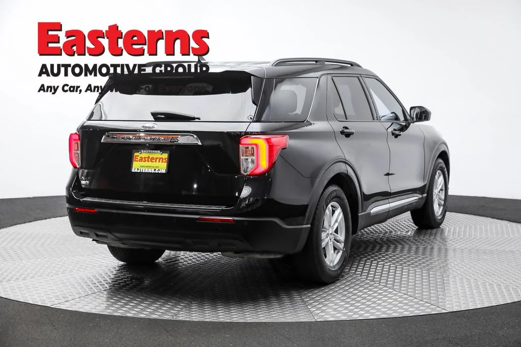 Used 2021 Black Ford XLT image 5