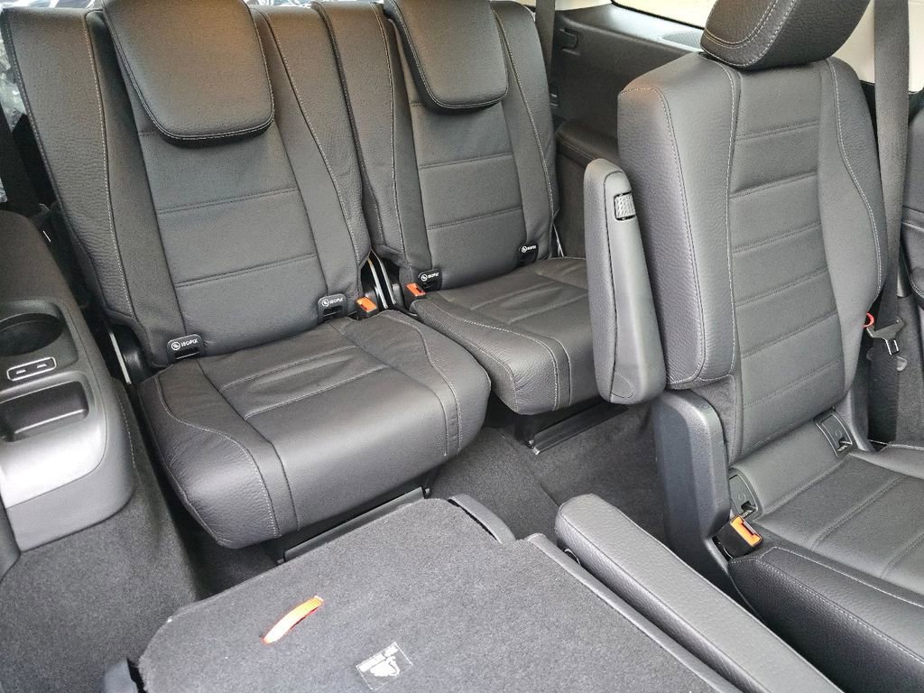 New 2026 Black Mercedes-Benz GLS 450 image 61